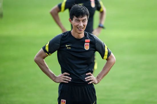 秘书被老板摸到呻吟